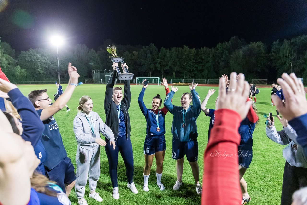 Bild 115 - Loewinnen Cup